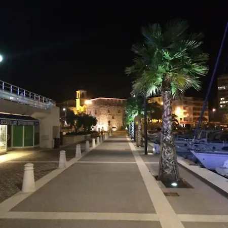 Appartement Casa Del Mar - Beautiful Two Bedroom Penthouse